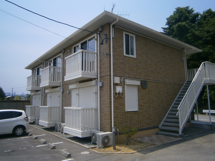 ロイヤルヒルズ A 外観