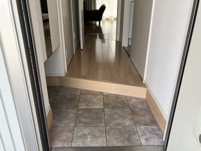 カエツリアルフィールドＤ－ｒｏｏｍ　Ａ 玄関