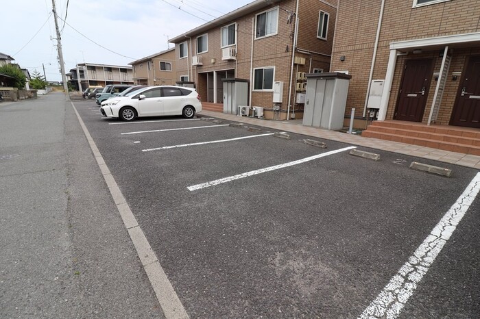 ドエル　Ｂ 駐車場