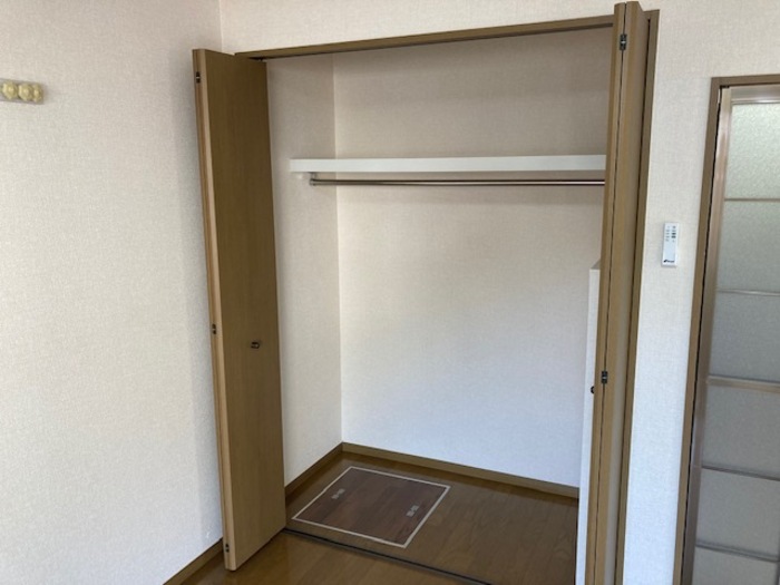ジュネスＲ　Ⅱ 収納