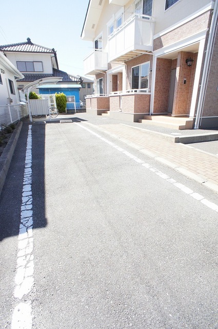 ブリージーハウス 駐車場