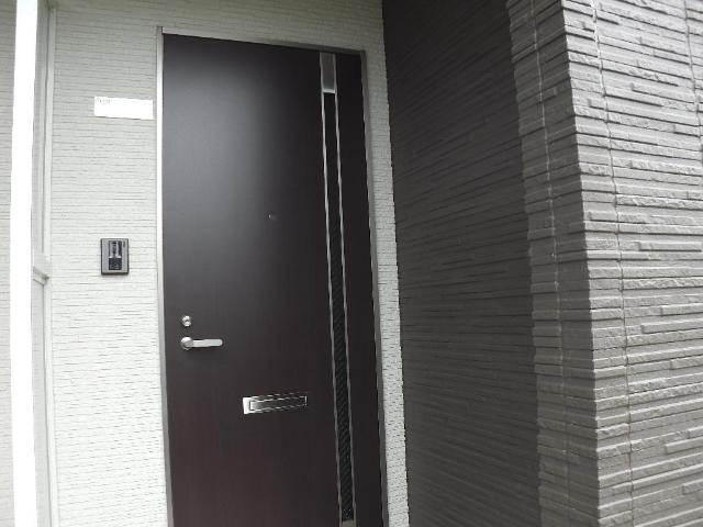 パープルハイム 玄関