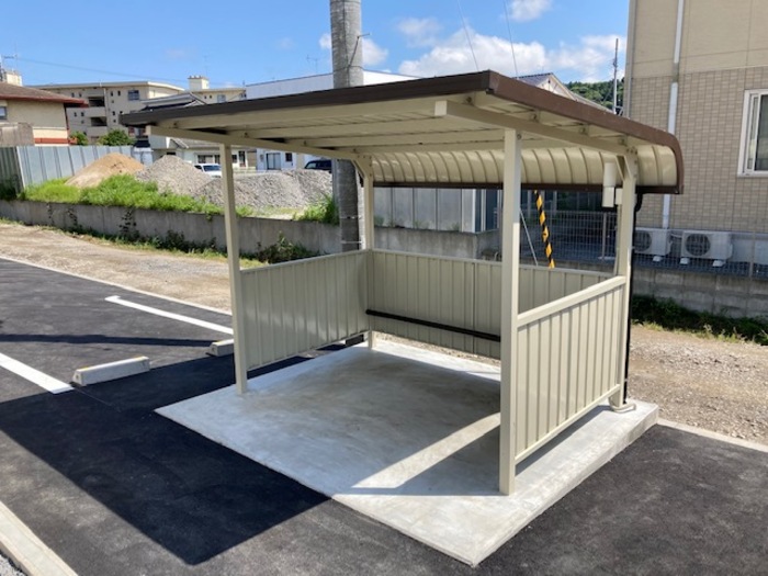 IDEAL 駐車場