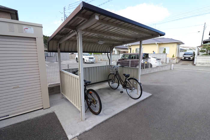 アルシオンＣ 駐車場