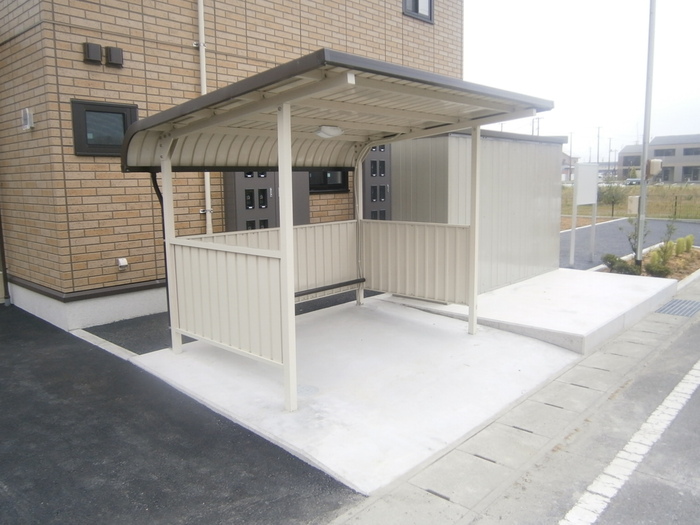 東幸富岡ハイム　Ｂ 駐車場