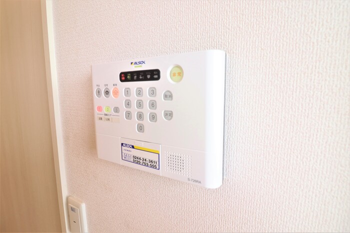 カエツリアルフィールドＤ－ｒｏｏｍ　Ａ セキュリティ