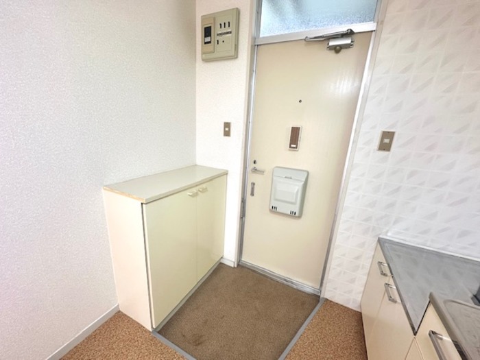 プレジール 玄関