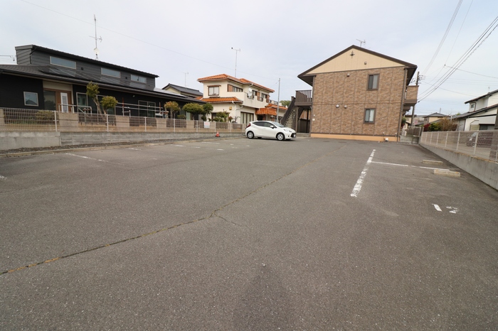 カーサ Ｙｓ 駐車場