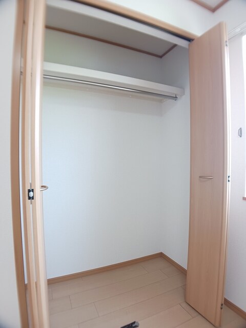 セント　ステラ　ガーデン　Ｂ 収納
