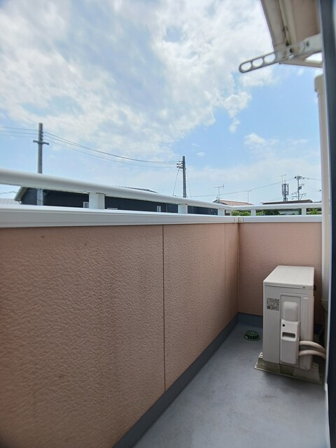 コンフォート岡小名Ｂ ベランダ
