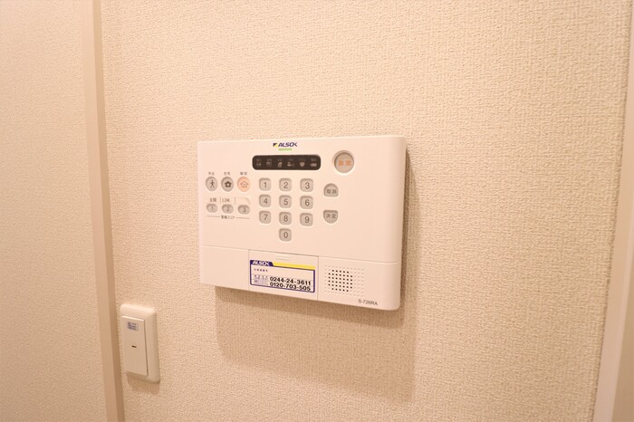 カエツリアルフィールドＤ－ｒｏｏｍ　Ａ セキュリティ