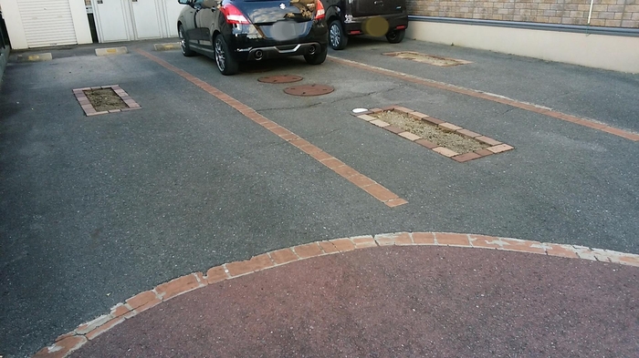 コートセゾン 駐車場