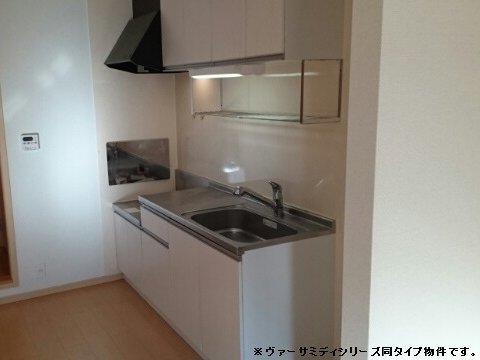 プティ・プラージュⅡ キッチン