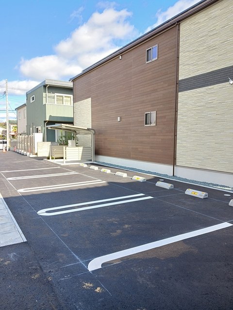 アビッソ 駐車場