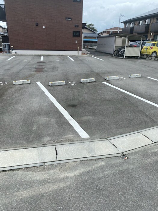 アルシオンＣ 駐車場