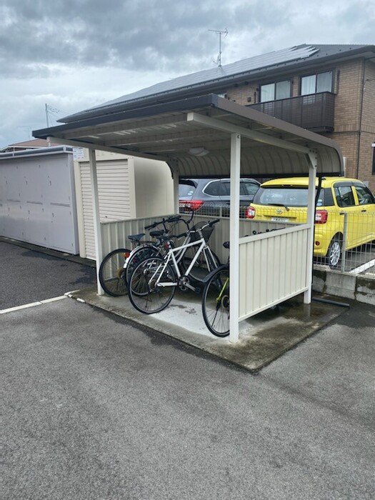 アルシオンＣ 駐車場