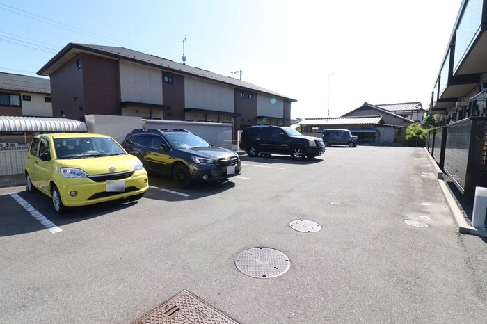 アルシオンＡ 駐車場