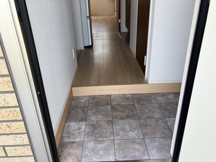 プレザントヒルズ　Ａ 玄関