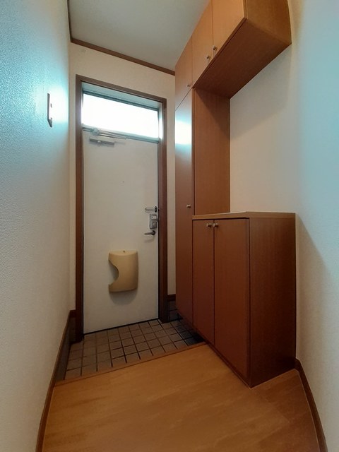 エターナルサクセス 玄関