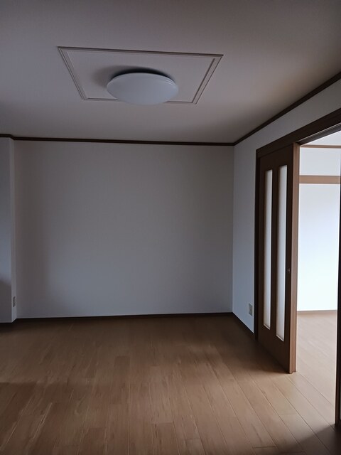 エターナルサクセス リビング