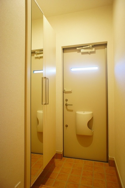 アクアサイド　壱番館 玄関