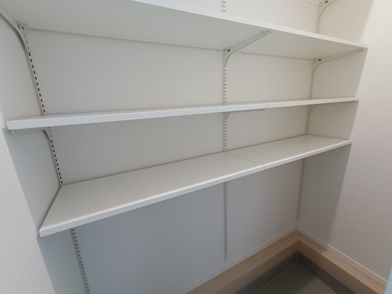 豊ヶ郷  新築平屋物件  収納