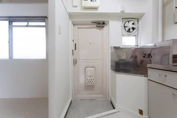 ビレッジハウス磐城６号棟 玄関