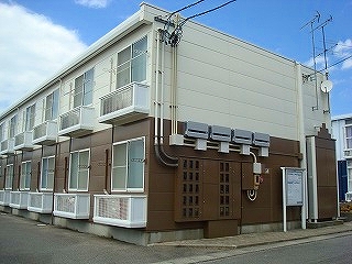 レオパレスかしまＳ 外観