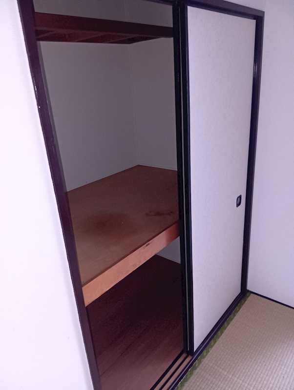 シスターハウス 収納