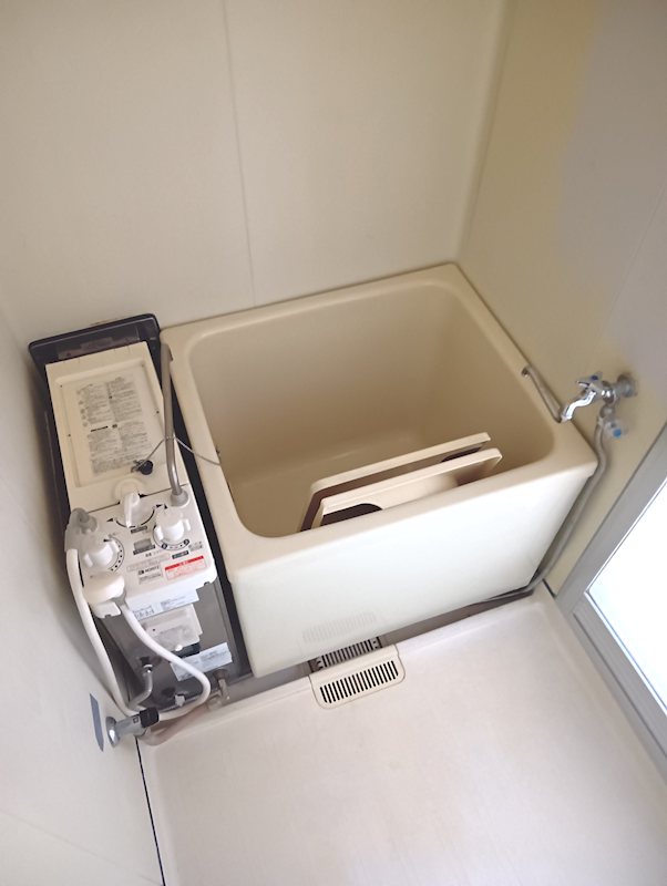 シスターハウス 風呂画像