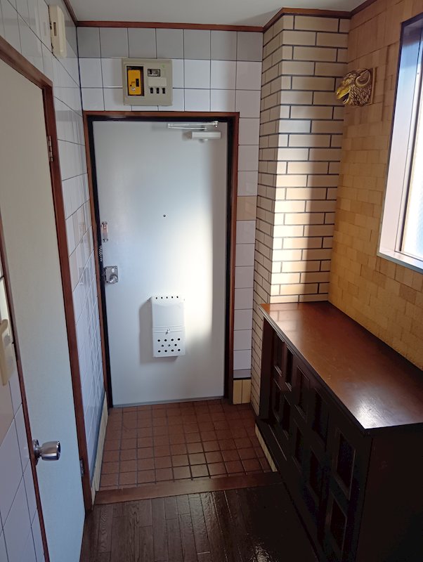 陶石ハウス 玄関
