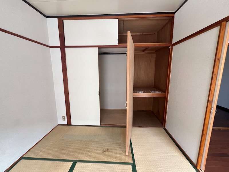 荻野マンション 収納
