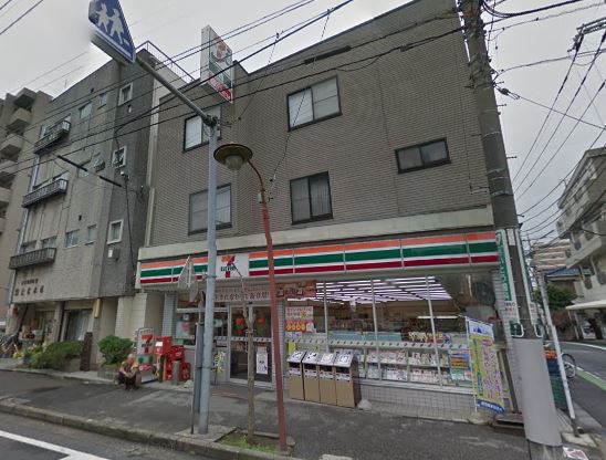コーポエンドレス コンビニ