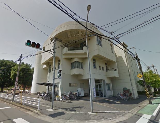 さつきハイム 図書館
