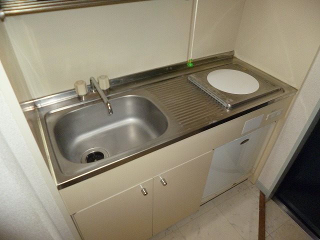 レオ西明石 キッチン