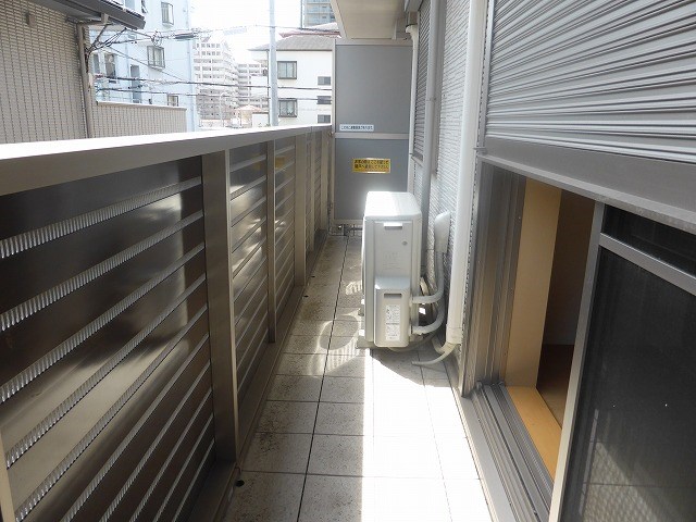 シャーメゾン大久保駅前 ベランダ