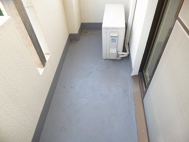 MTビル ベランダ