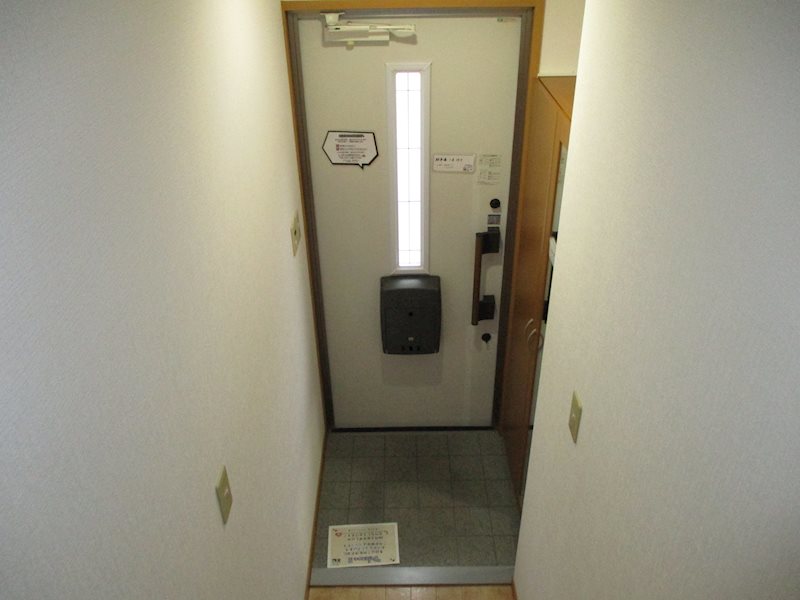シャルマン白水 玄関