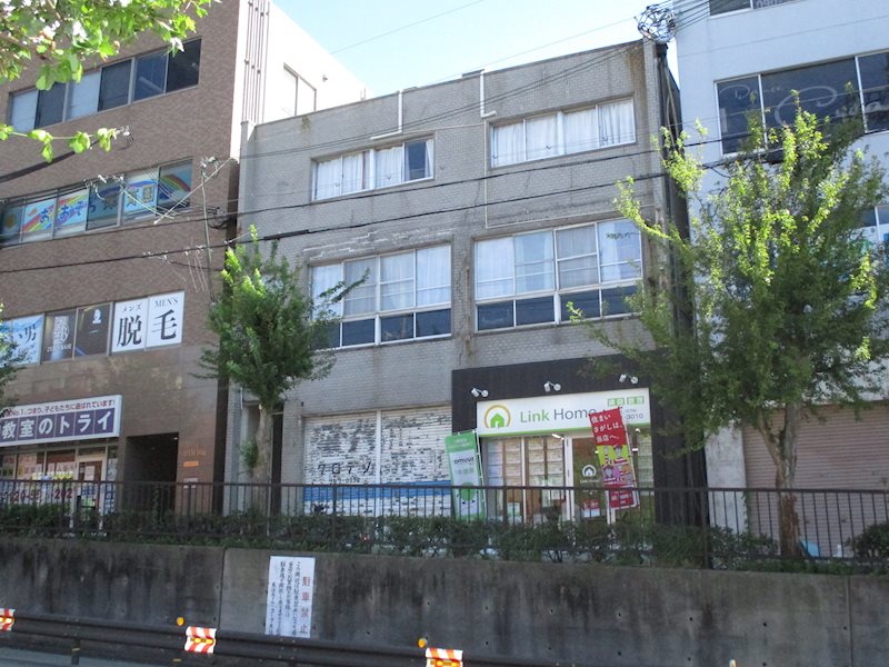 シャンブル魚住駅前 301号室 外観