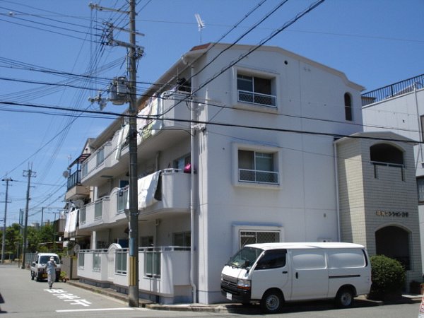 明神マンション3号 202号室 外観