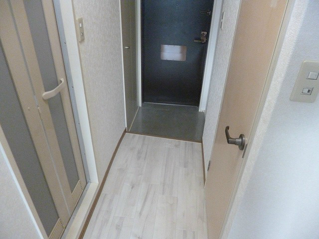 サンエキューズⅡ 玄関
