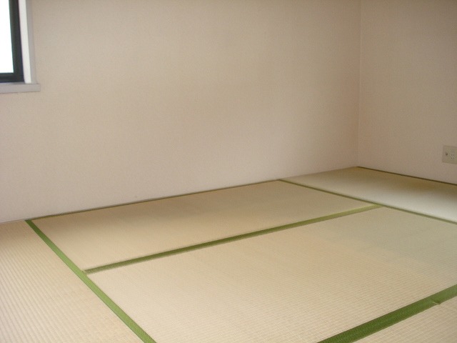 エクセレント西明石Ｃ棟 ベッドルーム