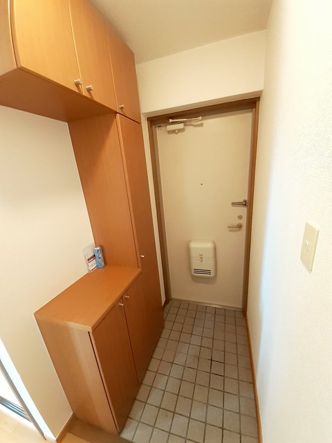 ヒルサイドテラス 玄関