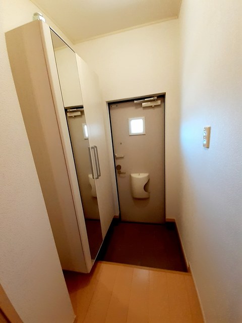トライアングル 玄関
