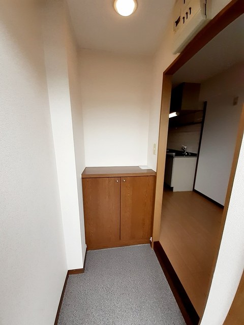 アーバンリバブル 玄関