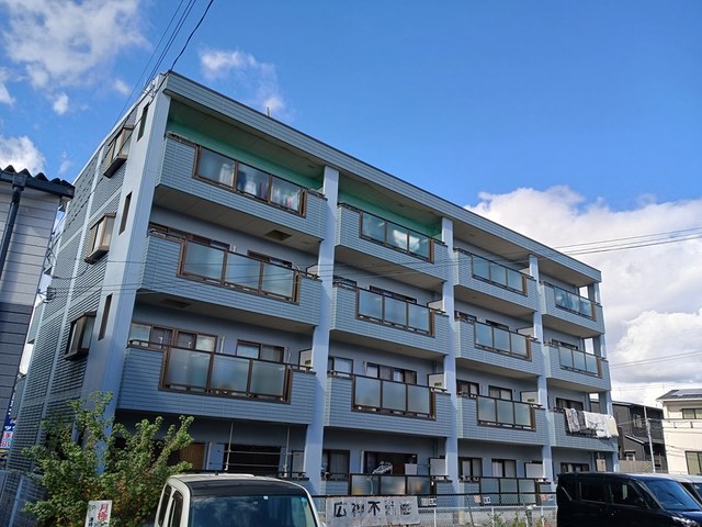 ロワイヤル大久保 外観写真
