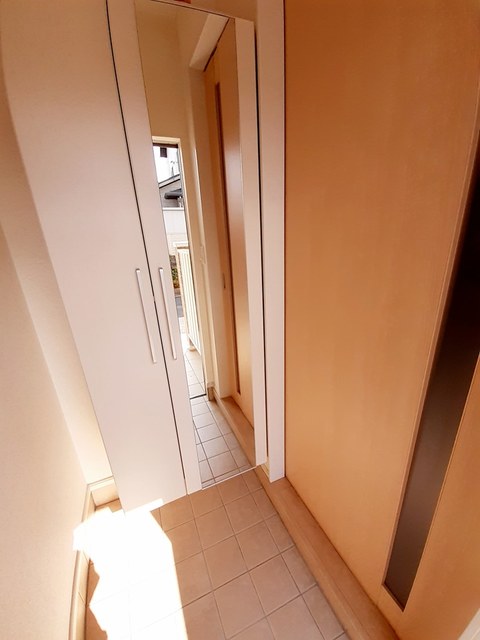 タイムヒルズ上ノ丸 玄関