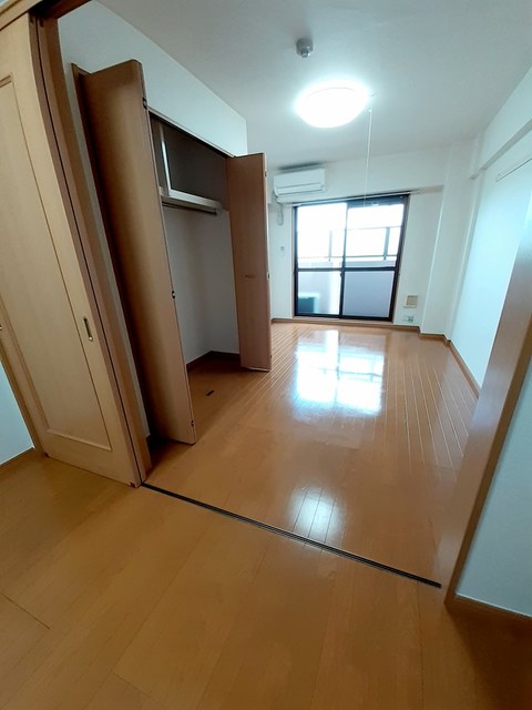 ソレイユ　アリセ リビング