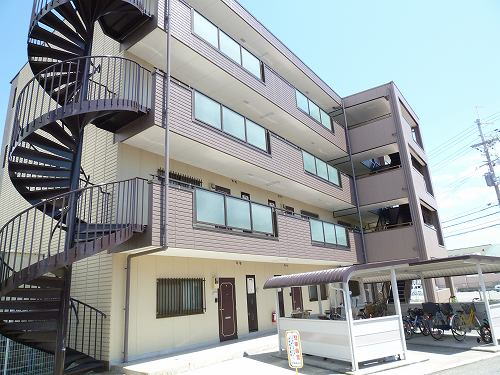 ハイツ山手 301号室 外観