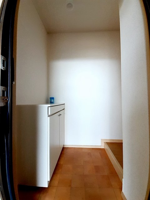 中尾弐番館Ａ棟 玄関